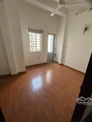 chdv 60m2 -3 tầng hoàng hoa thám , p7, bình thạnh. hẻm xe hơi . giá: 7 tỷ tl