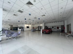 cho thuê mặt bằng 572m tại khu chế xuất tân thuận lý tưởng cho văn phòng, phòng khám, showroom