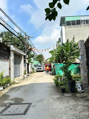 đất 2 mặt tiền trước sau xe tải tránh nhau hiệp bình chánh,thủ đức. chủ giảm mạnh chỉ nhỉnh 6tỷ tl