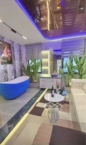 nhà 6tầng, 6phòng, thang máy, oto vào nhà, phòng karaok, xong hơi, gần công viên làng hoa, gò vấp