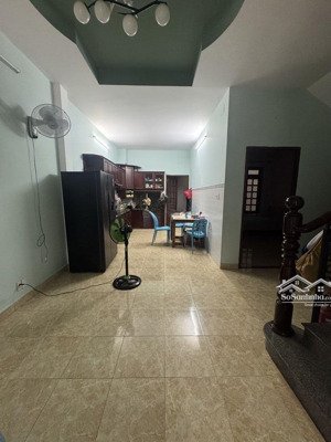 bán nhà 2tầng - 97m2((6.7x16) - hxh 5m ,ngay trịnh hoài đức - p, hiệp phú q9 - giá 9.5 tỷ tl.