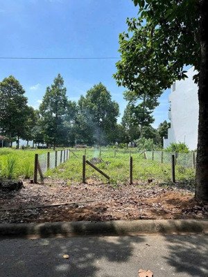 bán đất thổ cư đường số 7b thuộc kdc đại dương, phường 6, tp tân an _ diện tích: 5 x 18m2 ( 90m2 )