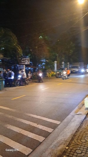 mặt tiền kinh doanh sầm uất ngay hồ văn long, tỉnh lộ10 bình tân (củ )giá 9 tỏi.