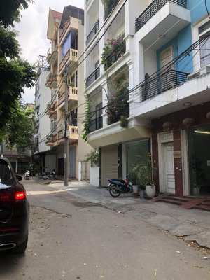 bán nhà phố trung liệt - gara ô tô - lô góc 2 ô tô tránh thuận tiện kinh doanh - diện tích 150m2