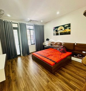 bán nhà thái thịnh 47m² 7t 13.5 tỷ. ô tô đỗ, ngõ thông, cách phố 20m. ở kết hợp cho thuê 40tr/th.