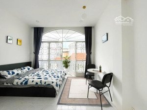 căn hộ full nội thất tách bếp ban công nguyễn kiệm,phú nhuận