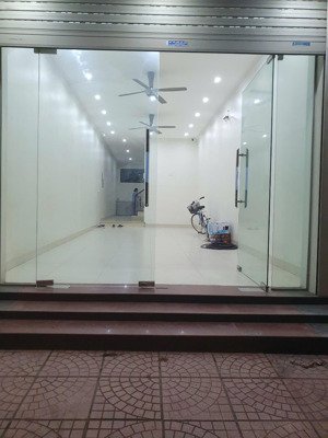chính chủ cho thuê nhà 70m2 phố kẻ vẽ, đông ngạc, bắc từ liêm cho thuê 15 triệu kinh doanh tốt
