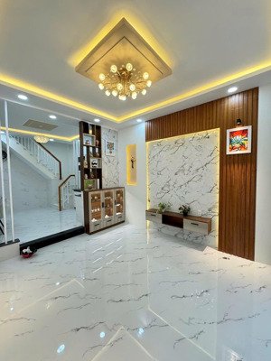 nhà đẹp full nội thất kdc bình đông , quận 8 , gần cầu chà và , 65m2 , 3pn, mới ở ngay , nhỉnh 4 tỷ