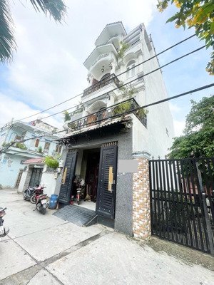 hương lộ 3-giáp aeon tân phú 4 tầng, 5x16m , xe hơi vô nhà ,nhỉnh 8tỷ