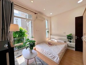 cho thuê phòng có ban công full nội thất ở bình thạnh gần emart phan văn trị, đh văn lang, gò vấp