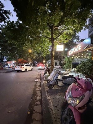 mặt phố nguyễn bá khoản, cầu giấy - 84m, mặt tiền 5m nhà dân xây kiên cố 6 phòng ngủ