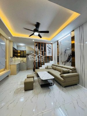 bán nhà ô tô đỗ cửa sổ riêng 32m 4 tầng full nội thất 6,65 tỷ phố đại đồng - vĩnh hưng - hoàng mai