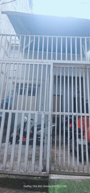 chủ giảm 400t nhà gần hxh hiệp bình ngang hiếm 5m 61m chỉ 4,x tỷ
thông phạm văn đồng - gigamall