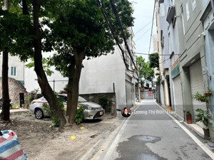 chỉ nhỉnh 4 tỷ xíu có ngay nhà c4 trung tâm việt hưng long biên-36m2-đầu tư-dòng tiền cho thuê