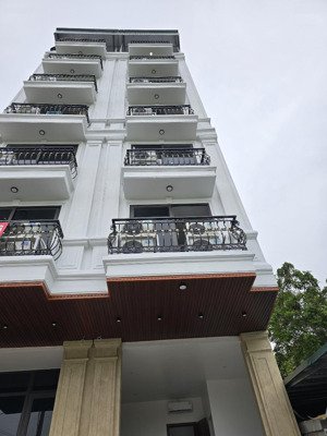 bán ccmn hoàng quốc việt phân lô, ô tô, 2 thoáng 89m, 9 tầng có hầm giá 40 tỷ 4