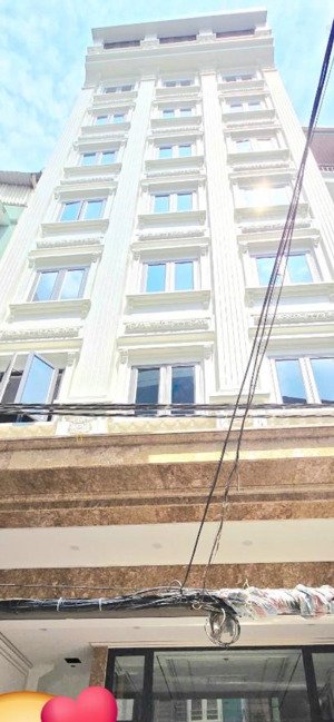 siêu phẩm view hồ tây tòa nhà 8 tầng thang máy 136m- dòng tiền ổn định 100 tr/tháng giá chỉ 46 tỷ