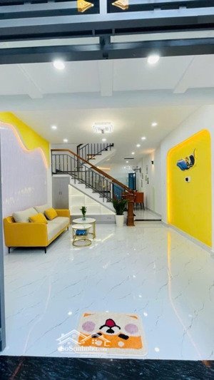 nhà đẹp 100% tân kỳ tân quý q.tân phú-56m2 4.2x12 nở hậu 6.7m-giảm chào nhỉnh 5 tỷ!