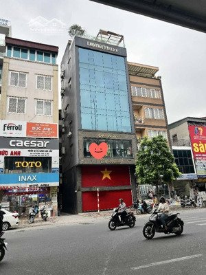 siêu hiếm mặt phố, mặt tiền 8m lô góc 3 mặt thoáng, 8 tầng thang máy, đầy đủ giấy phép và pccc.