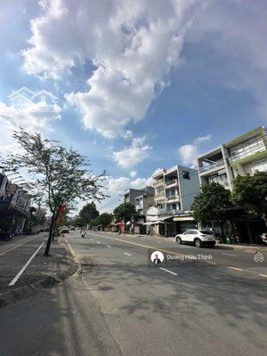 3,85ty nhà 2tầng hxh-tăng nhơn phú q9,trục đường man thiện - khu vực kinh doanh xầm uất.