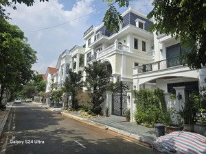 biệt thự bảo sơn paradise, vỡ bán gấp giá cực thiện chí, gặp là mua được