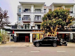 cho thuê nhà mặt phố vip khu ngoại giao đoàn - btl, dt 150m2 x 4tầng, mặt tiền 15m nhận diện tốt