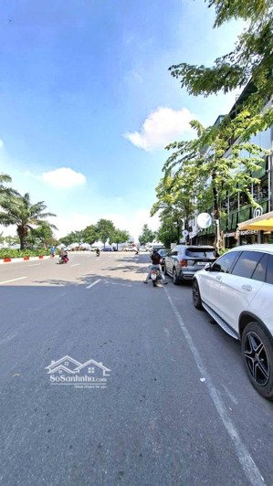 bán nhà mặt phố văn cao 123m2, 10 tầng giá 83 tỷ. ba đình