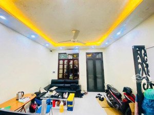 bán nhà trần khát chân 33m-4t-mt4.4m- nhỉnh 6 tỏi nhà đẹp dân xây-gần phố-full nội thất ở ngayl