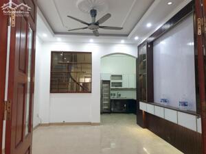 BÁN NHÀ 2.75 TỶ 3 TẦNG 54M2 SAU NHÀ MẶT ĐƯỜNG KHU BÃI VƯỢT