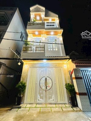 nhà mặt hẻm nhựa ô tô thông vừa ở vừa kinh doanh được 1 trệt 2 lầu 4 phòng ngủ sân thượng