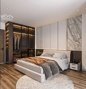 bán nhà đẹp đón tết ngay tại phố. đường láng, đống đa 40m2 x 5t