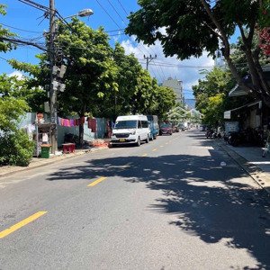 bán đất tặng nhà 2 tầng mặt tiền đường 7,5m phó đức chính - sơn trà cách biển mỹ khê chỉ 800m