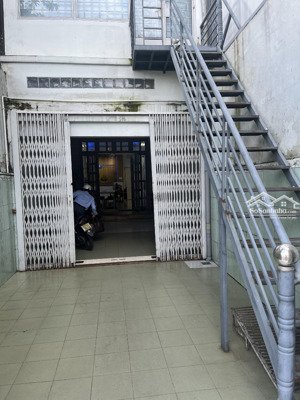 cho thuê nhà mặt phố đào duy anh, 80m2, phường 9, phú nhuận, hcm. giảm giá chốt nhanh 13,5 triệu.