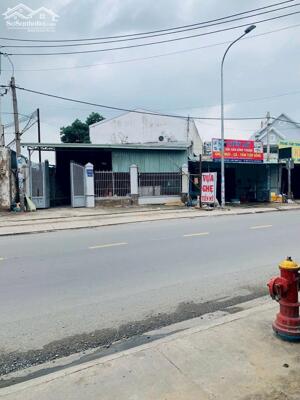 BÁN GẤP, GIẢM MẠNH NHÀ XƯỞNG 2 TẦNG MẶT TIỀN NGUYỄN ẢNH THỦ 10X44. GIÁ 3X TỶ