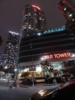 bán căn hộ star tower - công viên cầu giấy, 100m2, 11 tỷ, 3 ngủ, 2 wc, sổ đỏ cc, full nội thất.
