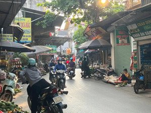 f0 cắt bán 80m2 mặt tiền 6m full thổ chợ xuân mai, trung tâm thị trấn.