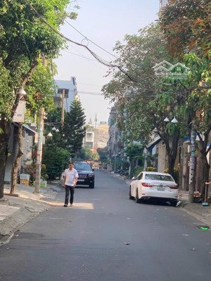 bán nhà đường bàu bàng - núi thành khu biệt thự p13 tân bình,dt 10,5x18m cn 170m2 giá 31,5 tỷ