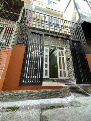 cho thuê nhà trần đình xu gần nguyễn trãi q1