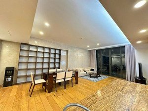 bán căn hộ cao cấp dự án iph xuân thủy diện tích: 145m2 - 3 phòng ngủ - lh 