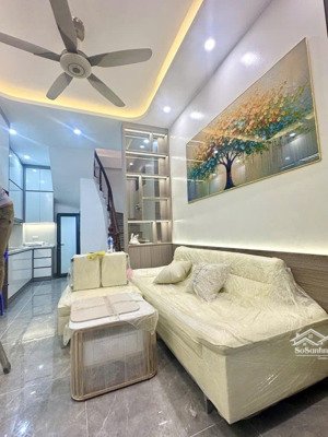 bán nhà giải phóng - ô tô đỗ cổng - ngõ thông - gần phố - full nội thất - 5 tầng nhỉnh 7 tỷ