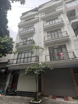 siêu phẩm nhà mặt phố quang trung - hà đông * 40m * 5tầng * giá 13tỷ * kinh doanh nhộn nhịp .