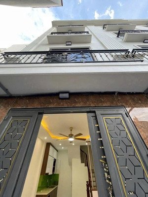 rẻ nhất hà đông, 34m2x4t, ô tô vào cửa,bến xe yên nghĩa và ql6 gần