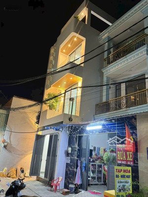 bán nhà mới 100% đường lê trọng tấn.p.bình hưng hòa,dt 5x24 3 lầu mới 100% giá 9 tỷ