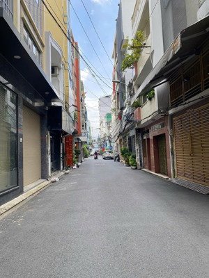 hàng ngon 70m2 (4,1x17.3) hẻm xe hơi 8 mét-trần huy liệu phú nhuận chính chủ 1 đời - chỉ 16.5 tỷ