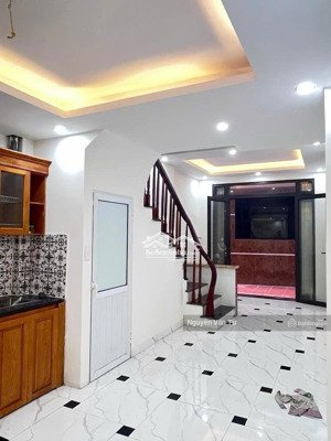 bán gấp nhà dân xây ngay kđt xala 35m2 5 tầng giá hơn 5 tỷ