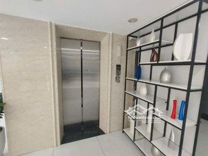 phân lô sát phố phạm tuấn tài cầu giấy. dt 52m2x6t, mặt tiền gần 5m. thang máy. nhà dân xịn.