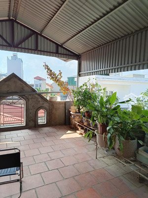 bán nhà 3 tầng phố xuân la, tây hồ. dt 65m2, mt 5,5m, giá 13 tỷ