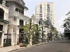 cho thuê nhà tại hdi tú mỡ, mạc thái tông 100m2 x 4t, 1 hầm ôtô tải ra vào thông sàn thang máy 55tr