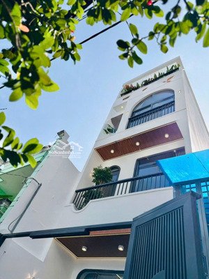 40m2, bán nhà 5 tầng xây mới, 417/ quang trung, p10 gò vấp, 5 tỷ hơn