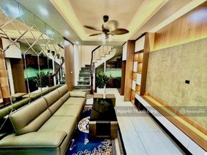 siêu hiếm, chỉ hơn 4 tỷ, nhà phố định công thượng, hoàng mai, 50m ô tô tránh, 30mx4 tầng