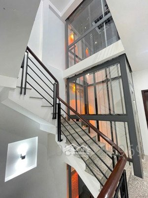 siêu phẩm mt quận 10. dt: 4x20, cn73.8m giá 29 tỷ